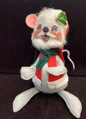 Vintage Annalee Christmas Mouse 11''