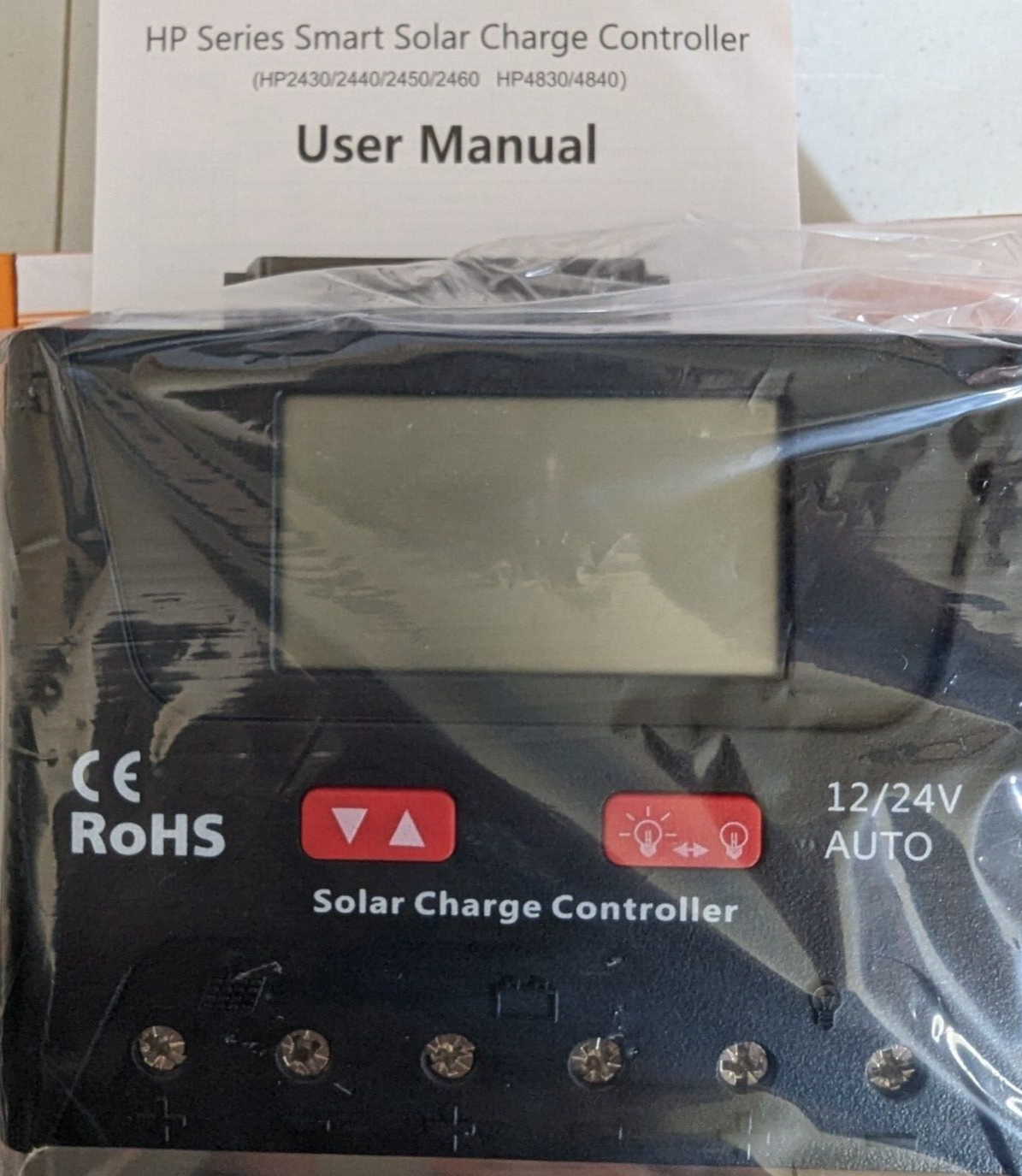 HP SERIES SMART SOLAR CHARGE CONTROLLER HP2440 12V/24V 40A PWM w/LCD SCREEN