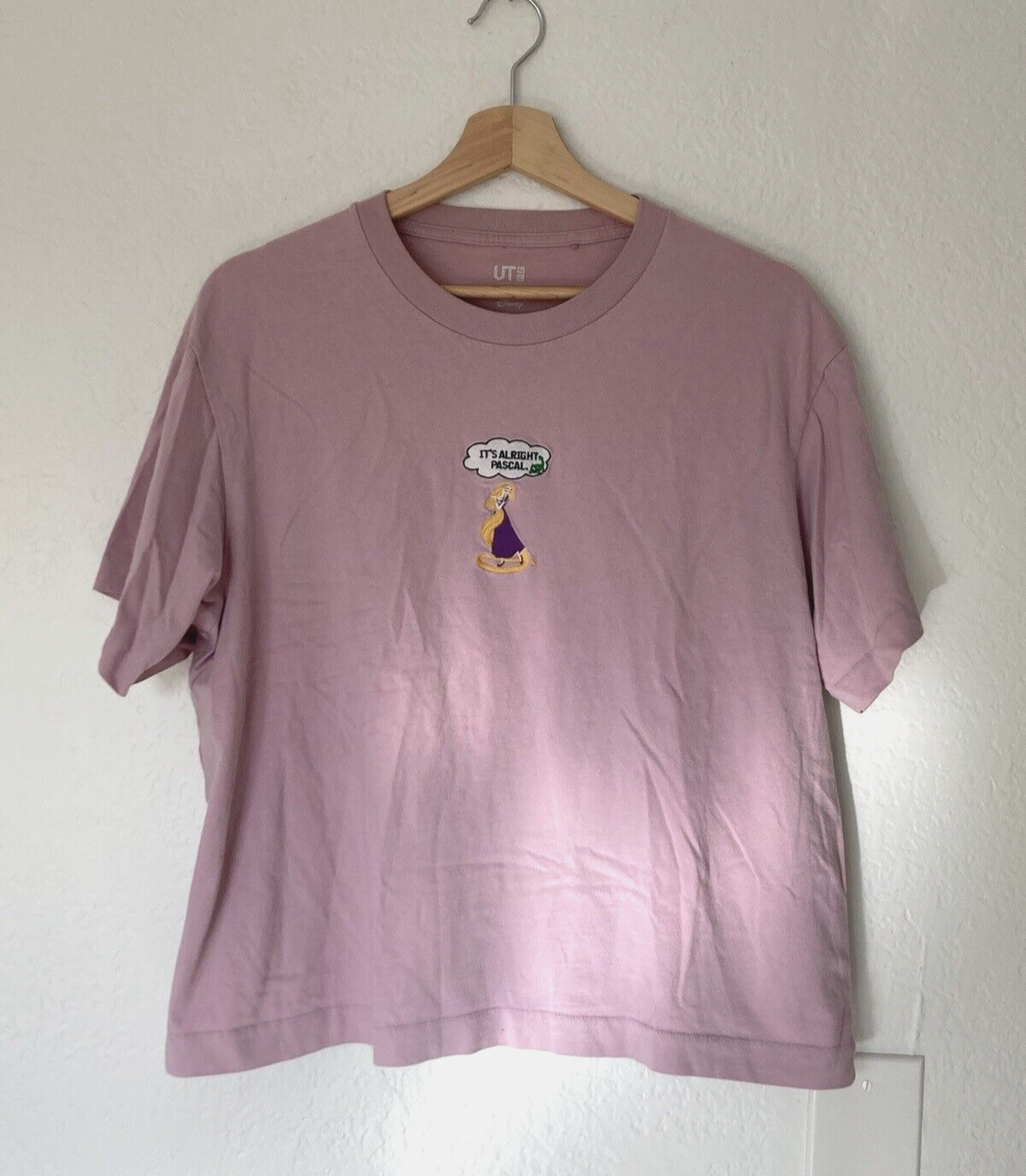 Uniqlo Disney Collab Rapunzel Tee L | eBay Uniqlo Disney Collab Rapunzel Tee L | eBay