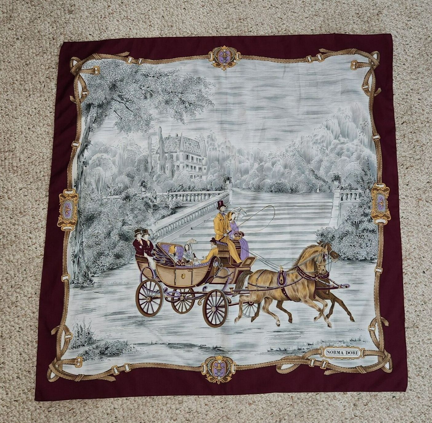 Vintage NORMA DORI 馬　ロープ　手綱　イラスト　スカーフ　赤 Vintage NORMA DORI 馬 ロープ 手綱 イラスト スカーフ 赤