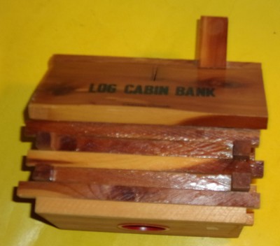 Nice Log Cabin Wooden Bank Bank – Great Decorating Item! Nice See!