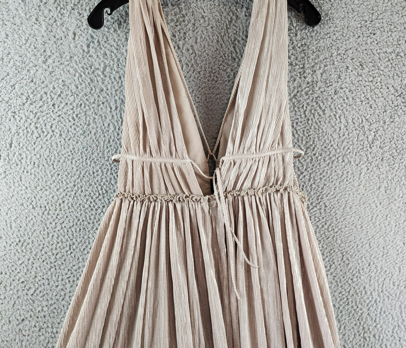 Jonathan Simkhai Plisse Lame Goddess Gown Women's M Champagne Back Zip Closure - Picture 9 of 14