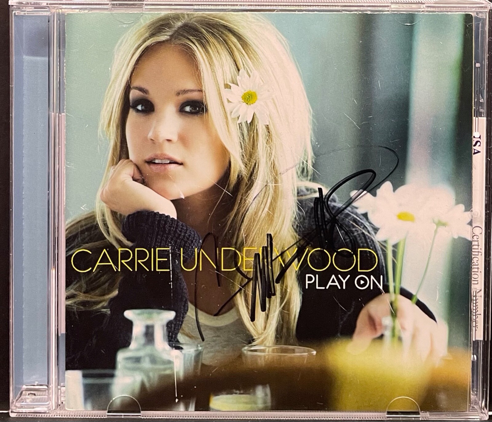 CARRIE UNDERWOOD Signed Autograph 