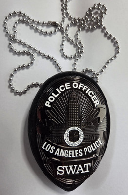 SWAT Film und TV Abzeichen PLUS Holder +Chain Movie Police SEK Polizei USA  L.A.