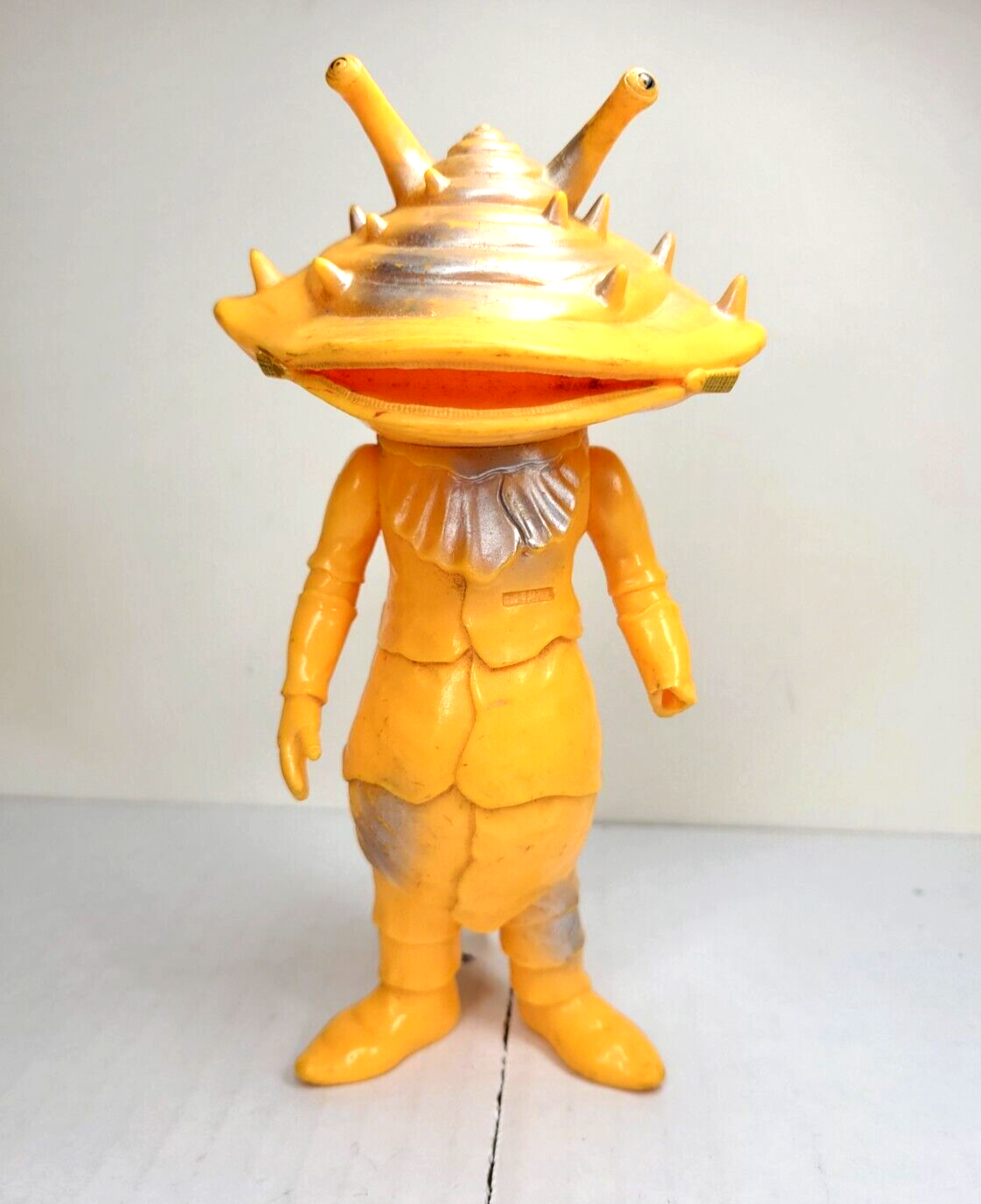 Kanegon BROKEN ARM! 1983 Ultra Q Figure Ultraman Monster