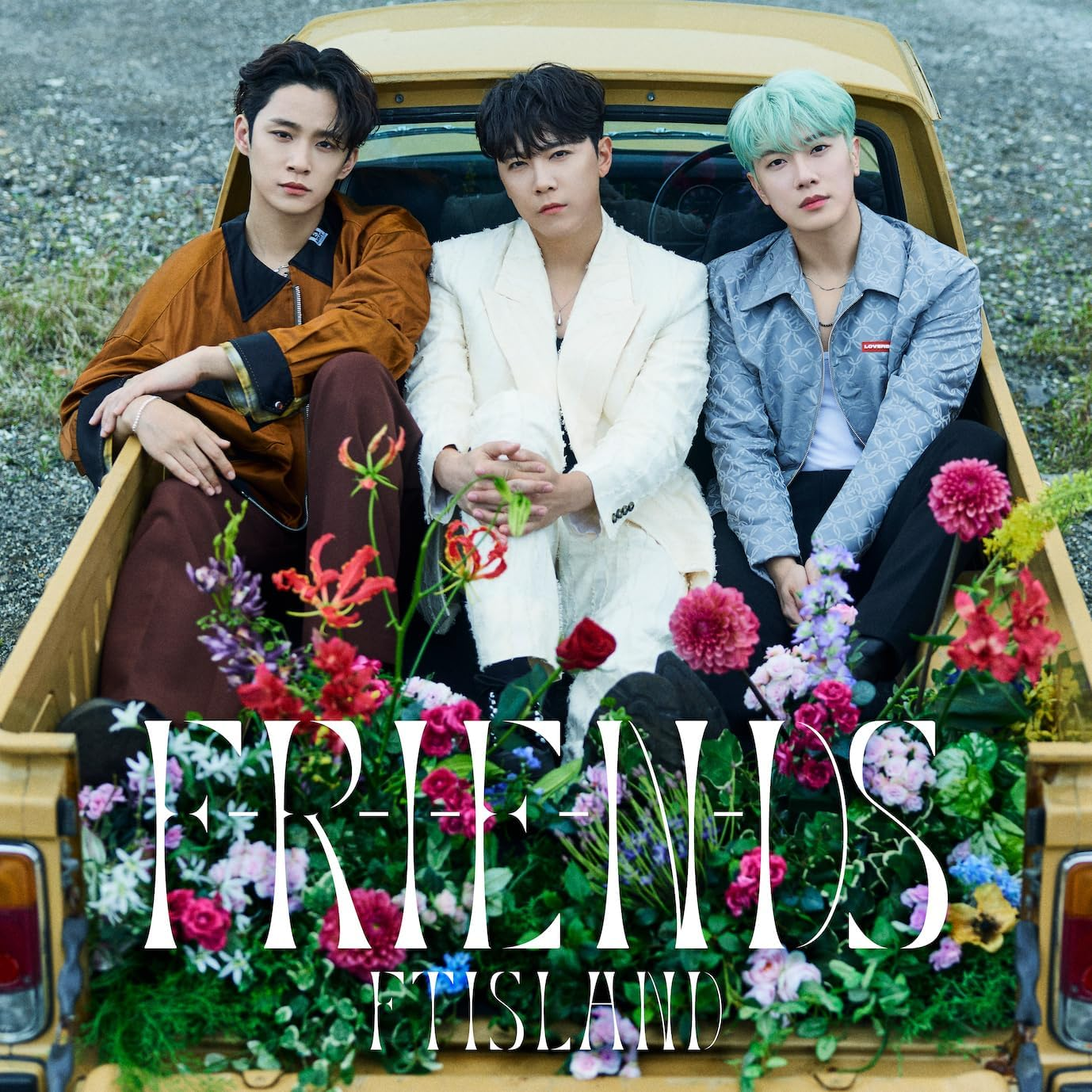 New FTISLAND F-R-I-E-N-DS Limited Edition CD 4943674377664