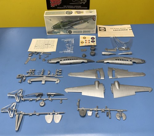 AIRFIX、1/72、7個 Vintage Series 3 AIRFIX Lockheed Hudson Kit #03006-7 - 1/72