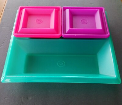 5 Piece TUPPERWARE Get Together Buffet Serving Set Lids 1386 1388 (2) 1387 1385
