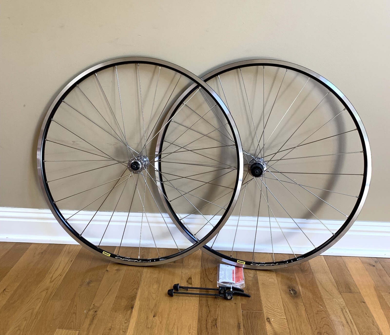 Mavic Open Pro 700c Shimano RS400 8/9/10/11Spd Hubs Clincher Road