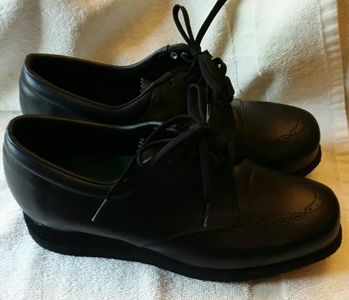 Women's Extra Depth P.W. Minor & Son, Inc Diabetic Shoes Size 9.5
