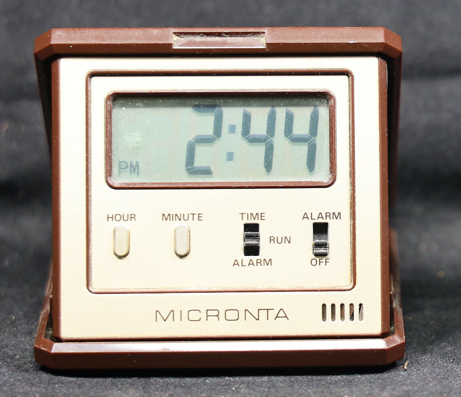 Vintage [70s] Radio Shack Micronta LCD Travel Alarm Clock Mod 63707