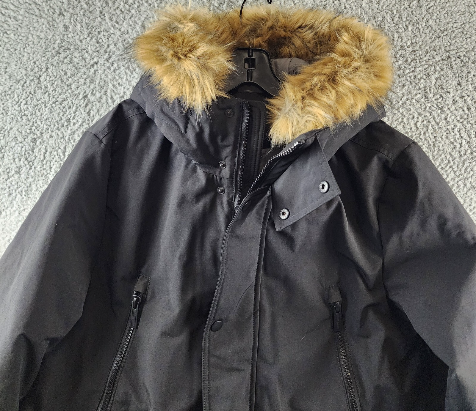 Club Room Parka with a Faux Fur-Hood Jacket Men's M Black Long Sleeve Zip/Snap - Picture 4 of 17