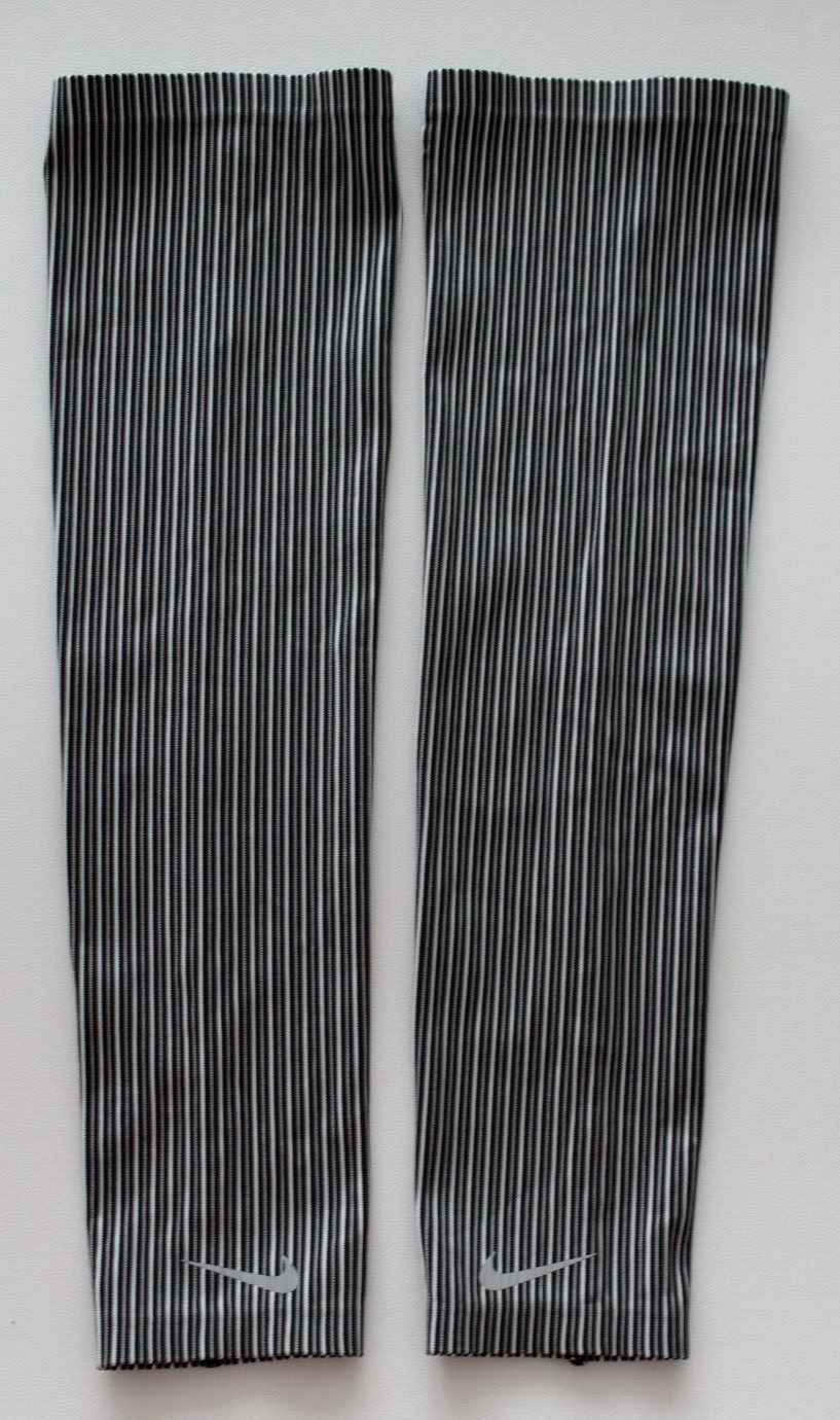 Nike AeroSwift Sleeves Adult L/XL Running Black/Iron Grey