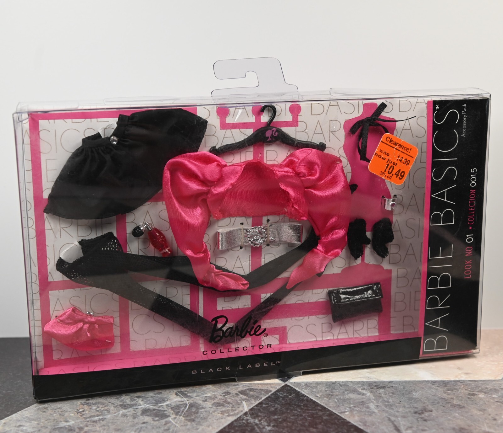 Barbie Basics Look No. 01 Collection 001.5 Black Label