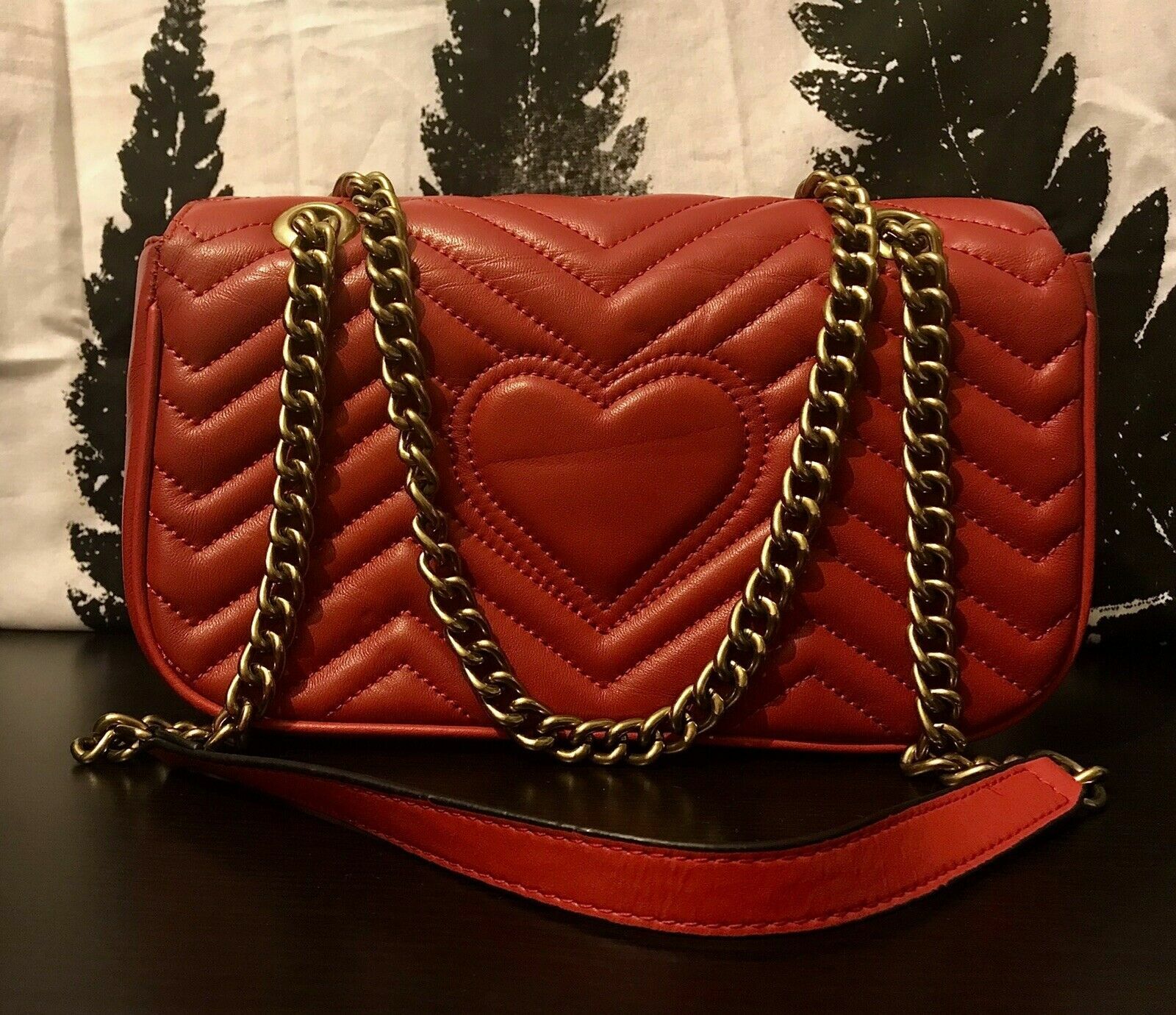 GUCCI MARMONT GG SMALL SHOULDER BAG RED QUILTED LEATHER