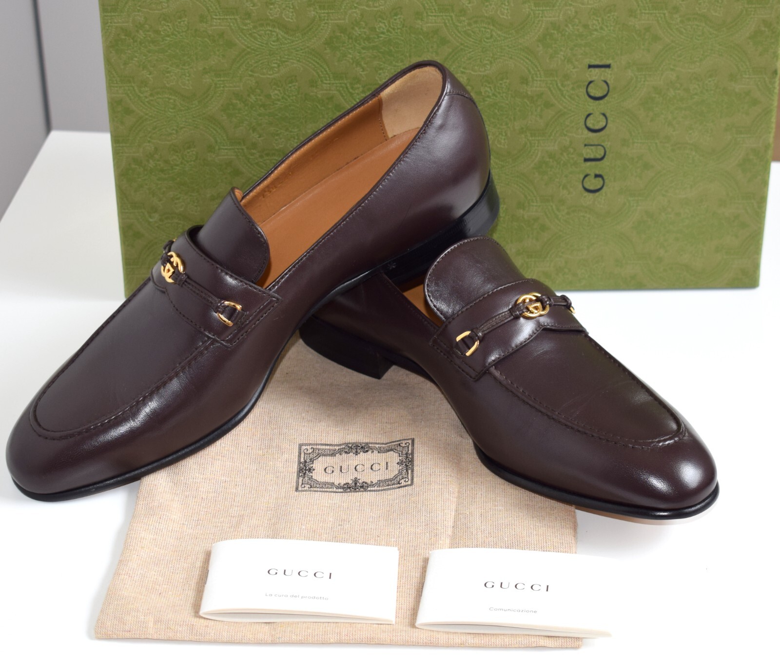 靴 Gucci Gold-Bid Leather Loafers 6 1/2B Gucci women shoes horsebit loafer red suede gold metal size