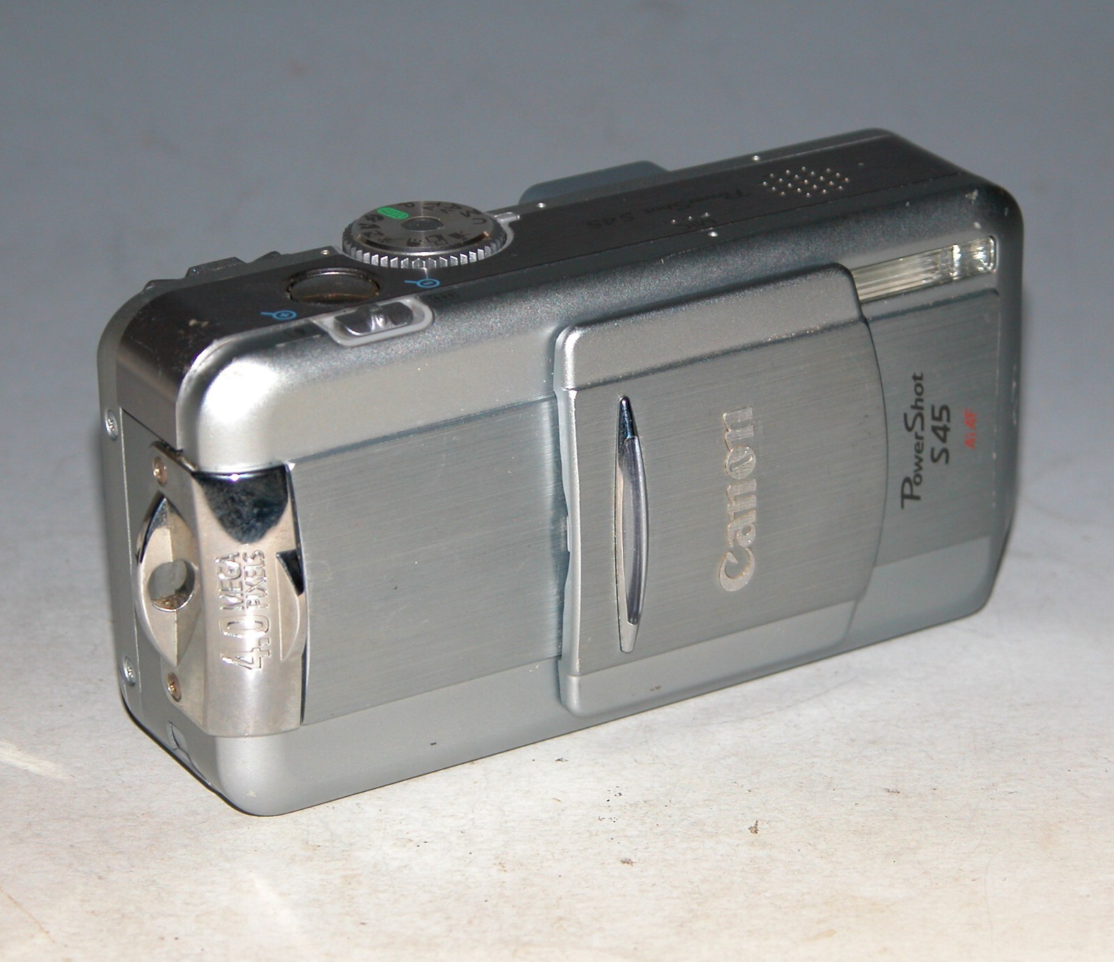 【日本製】キヤノン　PowerShot S45　CCD　RAW撮影可能 コンパクトデジタルカメラ】デジタルカメラPowerShot S45機種仕様