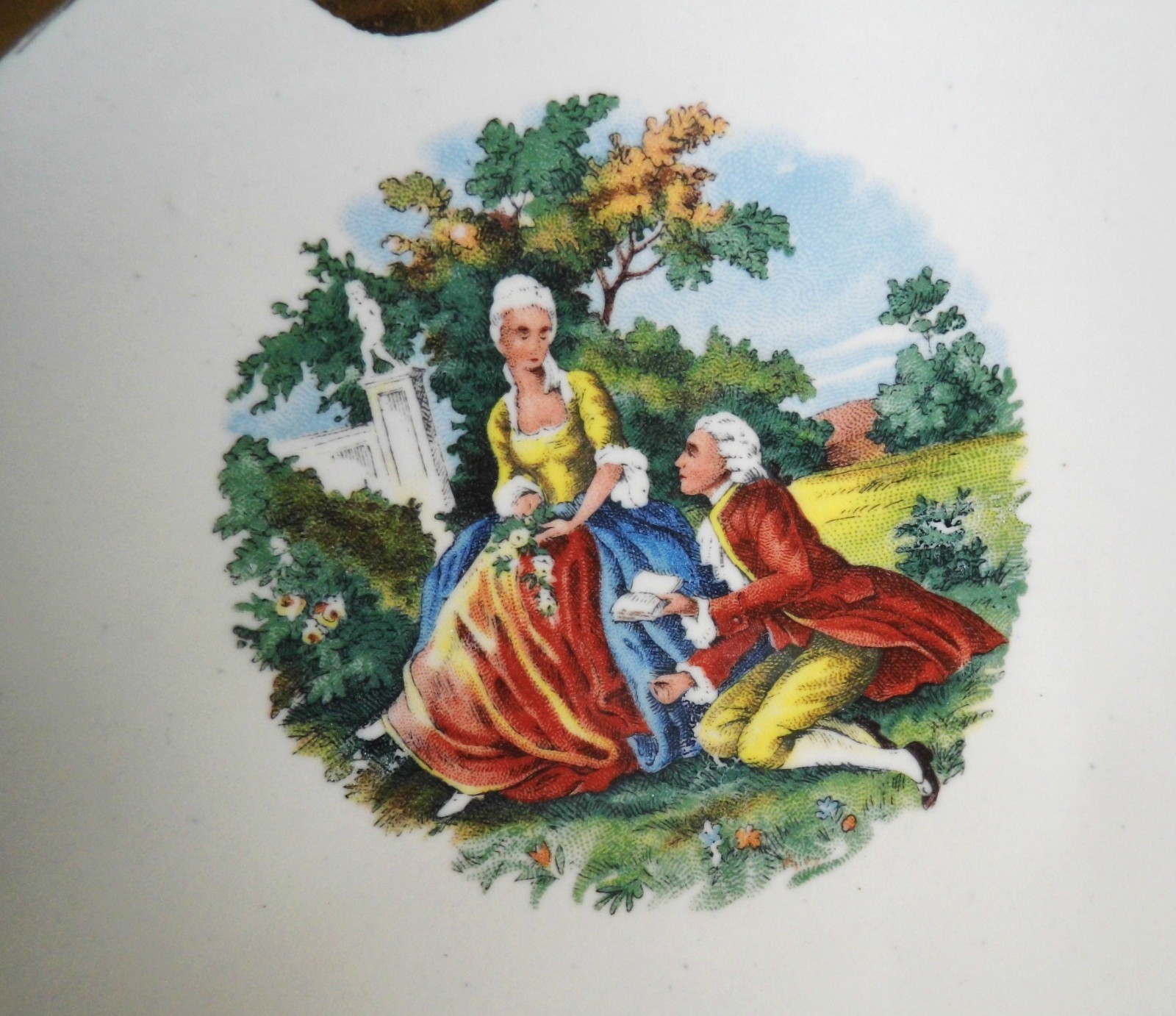 VTG Gold Rimmed French Scene Wash Basin Bowl Excellent Condition Lovers 13.25