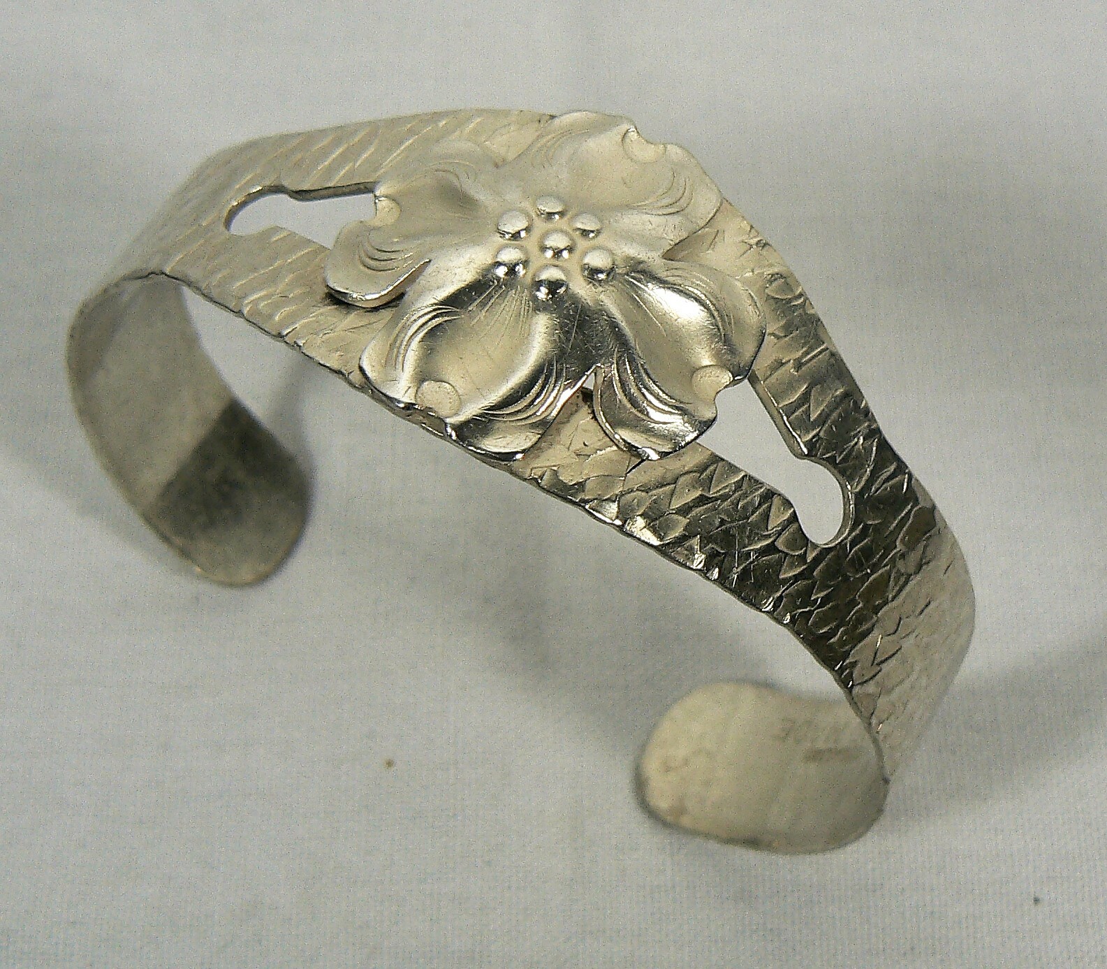 925 シルバーカフバングルsilver brass cuff bangle Amazon.com: Brushed Silver Cuff - 925 Sterling Silver Bangle