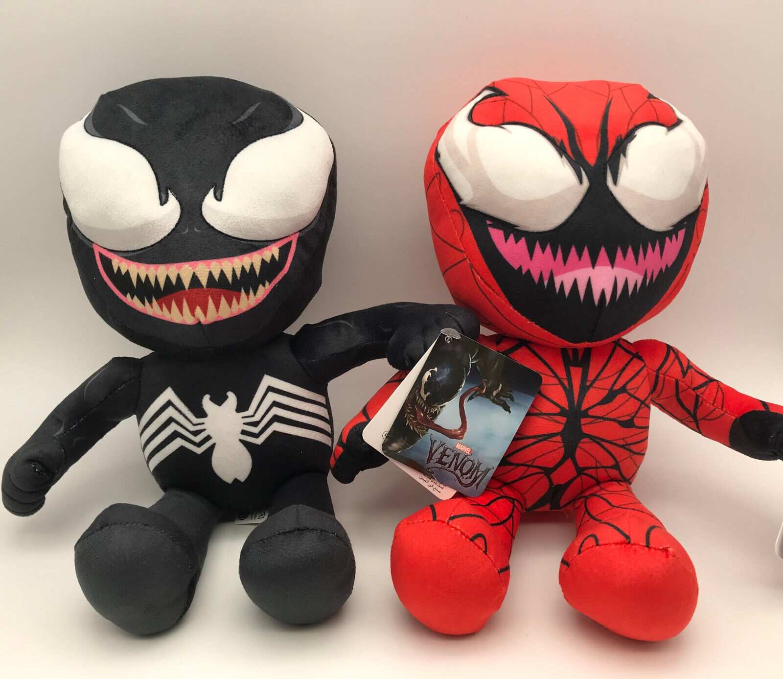 Peluches de venom sales