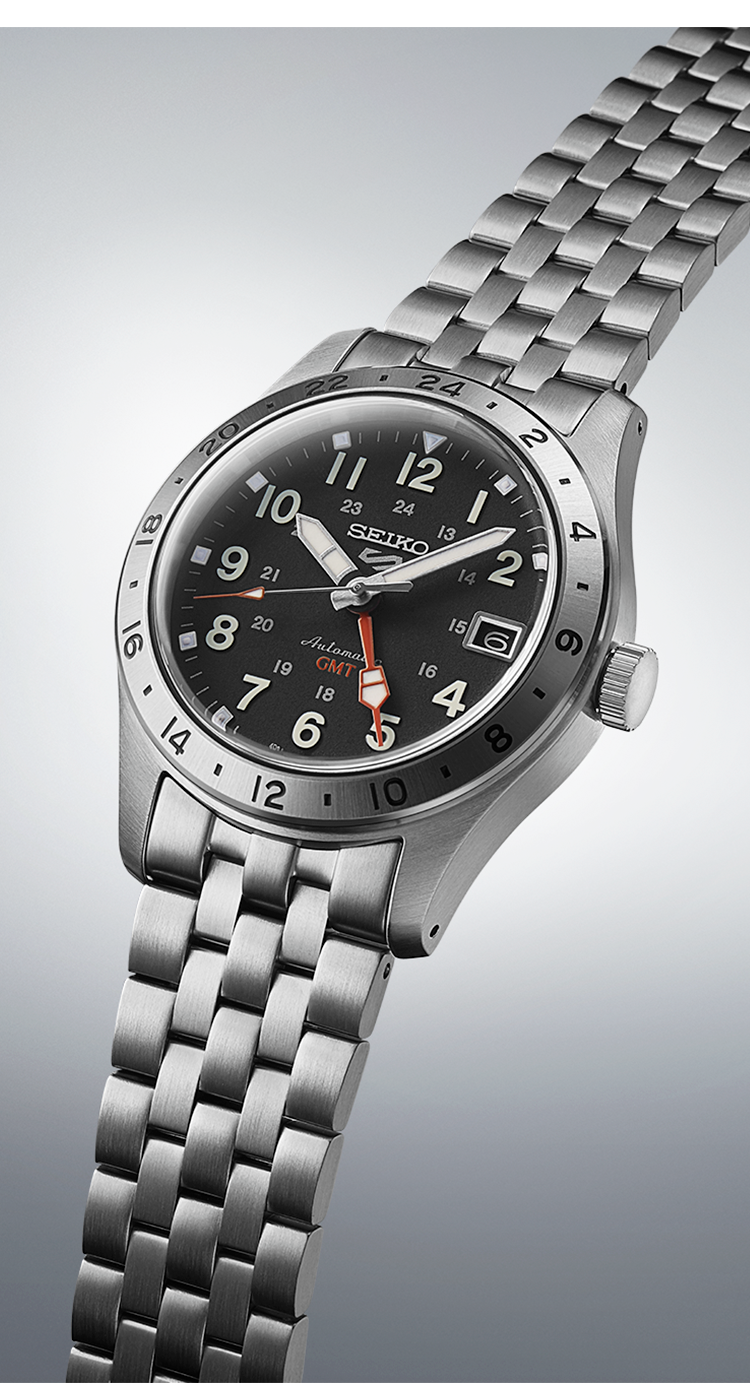 Pre-owned Seiko Men's 5 Sports Automatic Gmt Black Dial Steel Bracelet Watch Ssk023