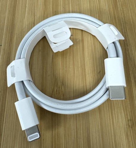 Apple - M2Y1 Apple Mac Studio 2022 G14JGLL/A macOS 14.7 Apple M1 Max 3.2