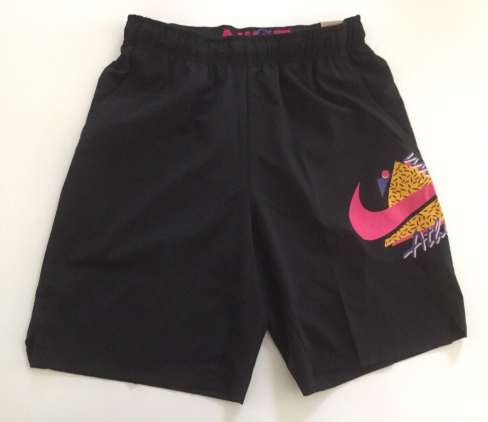 Nike Men's Graphic Training Shorts Move to Zero DM6678 010 Nike Men's Graphic Training Shorts Move to Zero DM6678 010