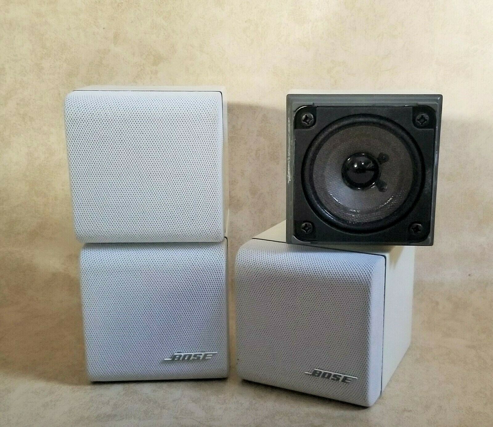 Bose Double Cube Lifestyle Accoustimass White Redline Speakers 1st Gen Set of 2