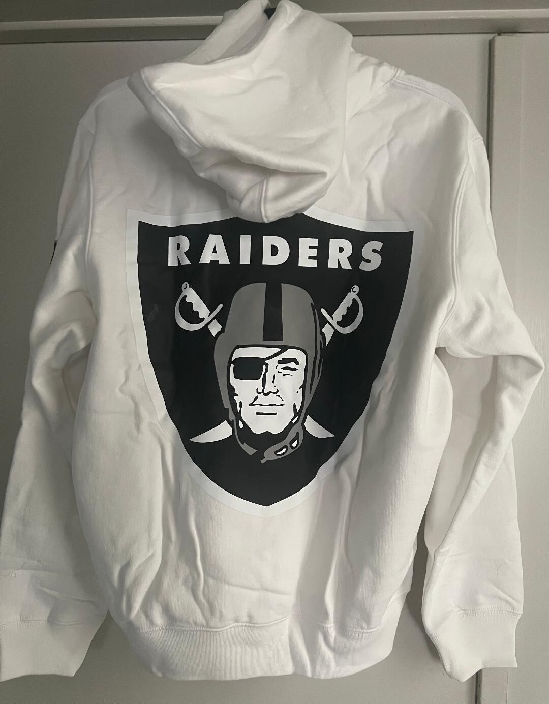 Pre-owned Supreme Nfl Raiders Hooded Sweatshirt - Medium - White - Authentic