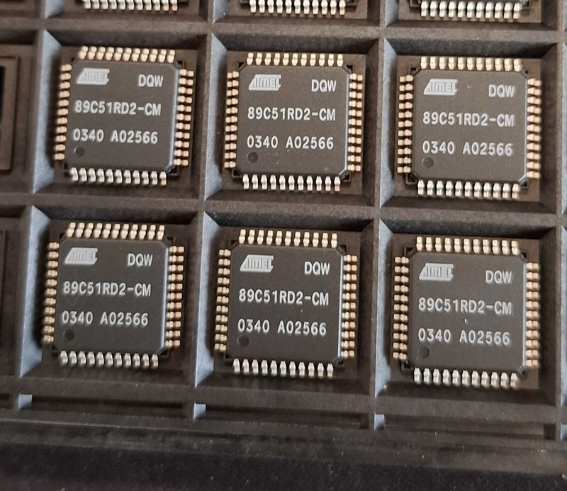 At89c51rd2-Rltum Marking 89c51rd2-Cm  || Atmel || Vqfp44 Mcu 8bit || New || 2pcs