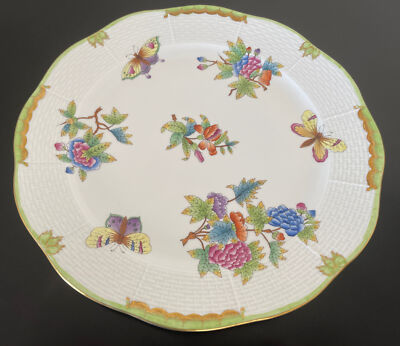Herend Porcelain VBO 157 Queen Victoria 11.75  Platter / Plate Mint Rare