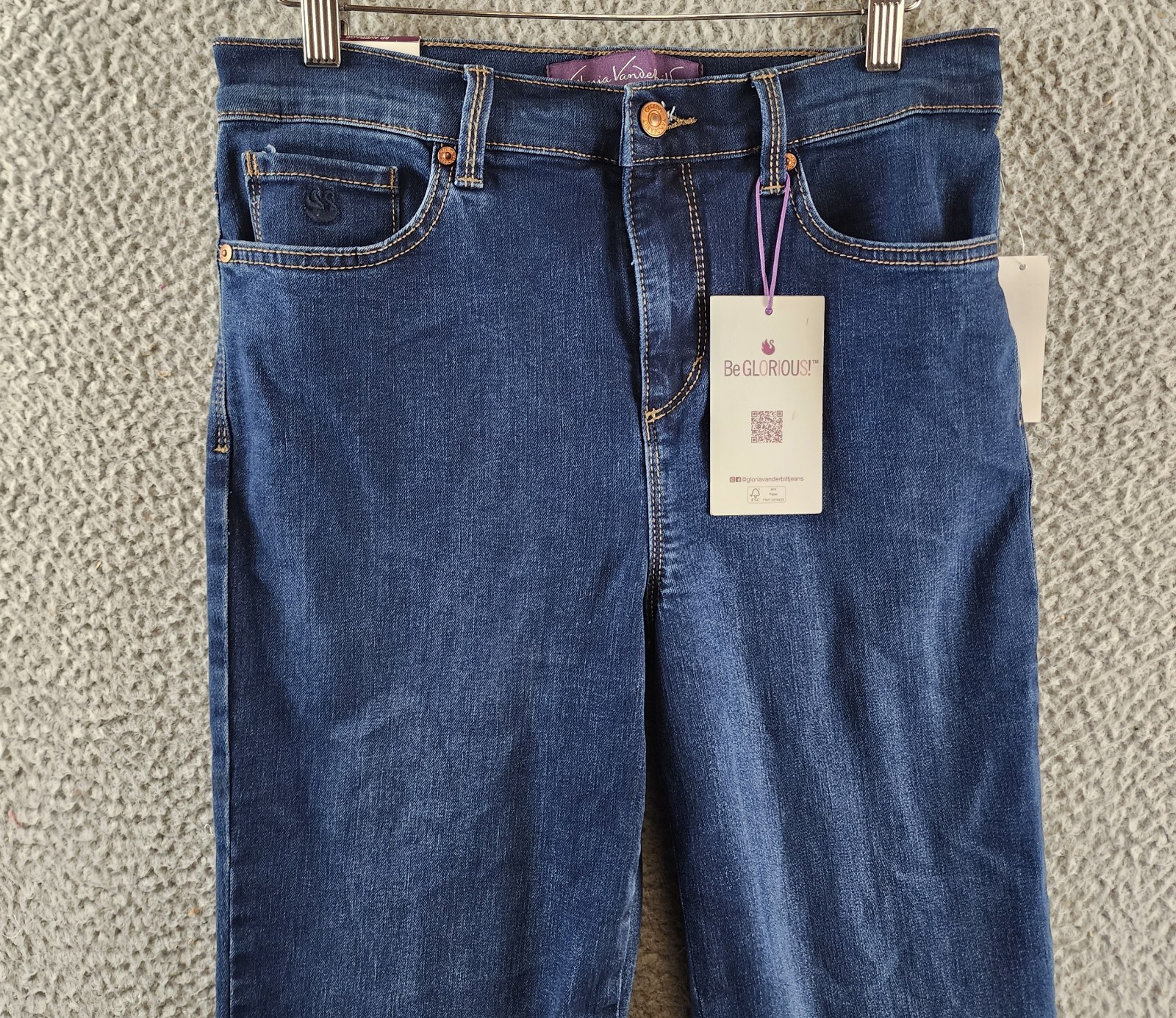 Gloria Vanderbilt Amanda High Rise Straight Leg Jeans Women's 8P Madison - Picture 4 of 17