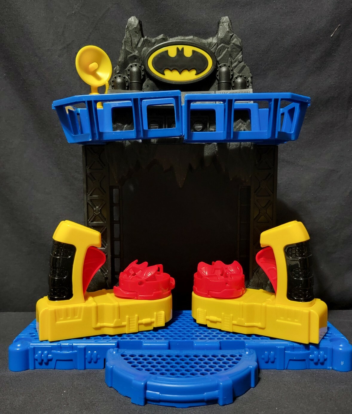 Fisher Price Imaginext DC Super Friends Battle Bat Cave Toy FKW12