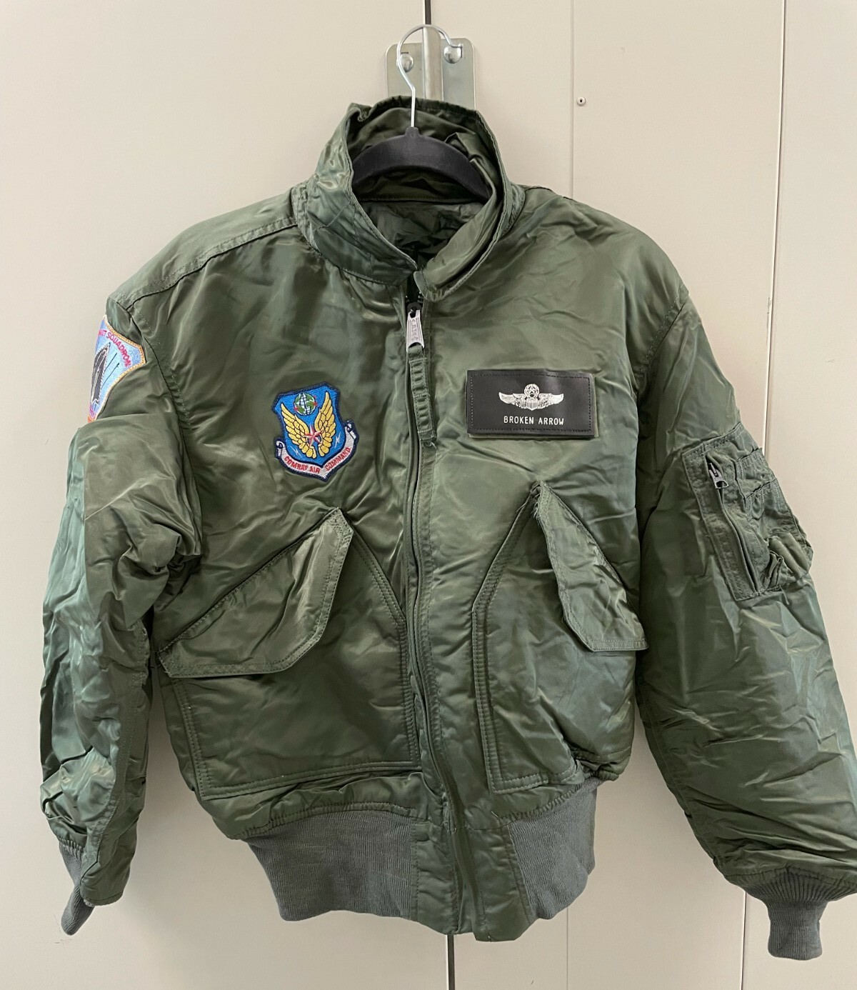 Broken Arrow John Travolta Christian Slater Crew Bomber Broken Arrow John Travolta Christian Slater Crew Bomber