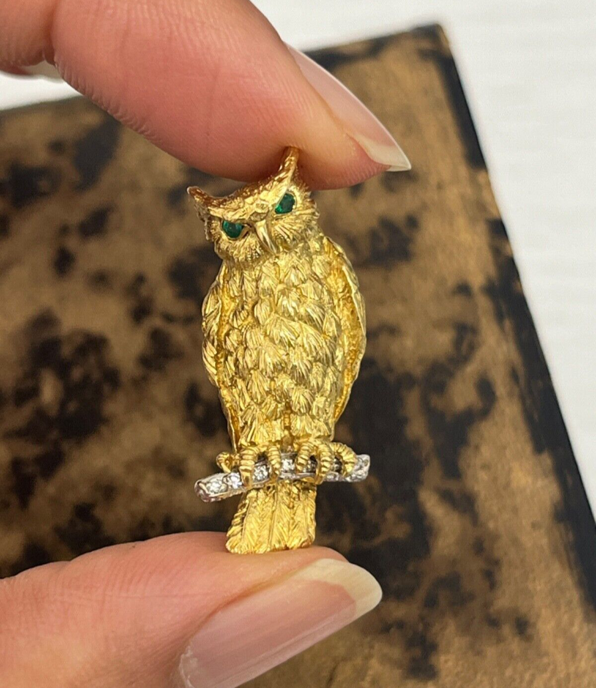 Tiffany & Co 18K Yellow Gold Diamond & Emerald Owl Brooch | eBay