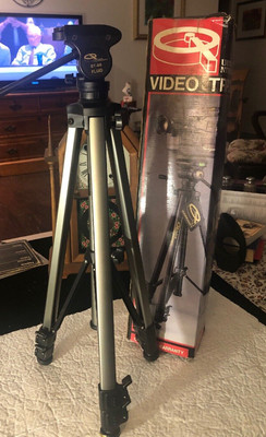 Quantum International ST-88 Camera Video Tripod ST88 60''