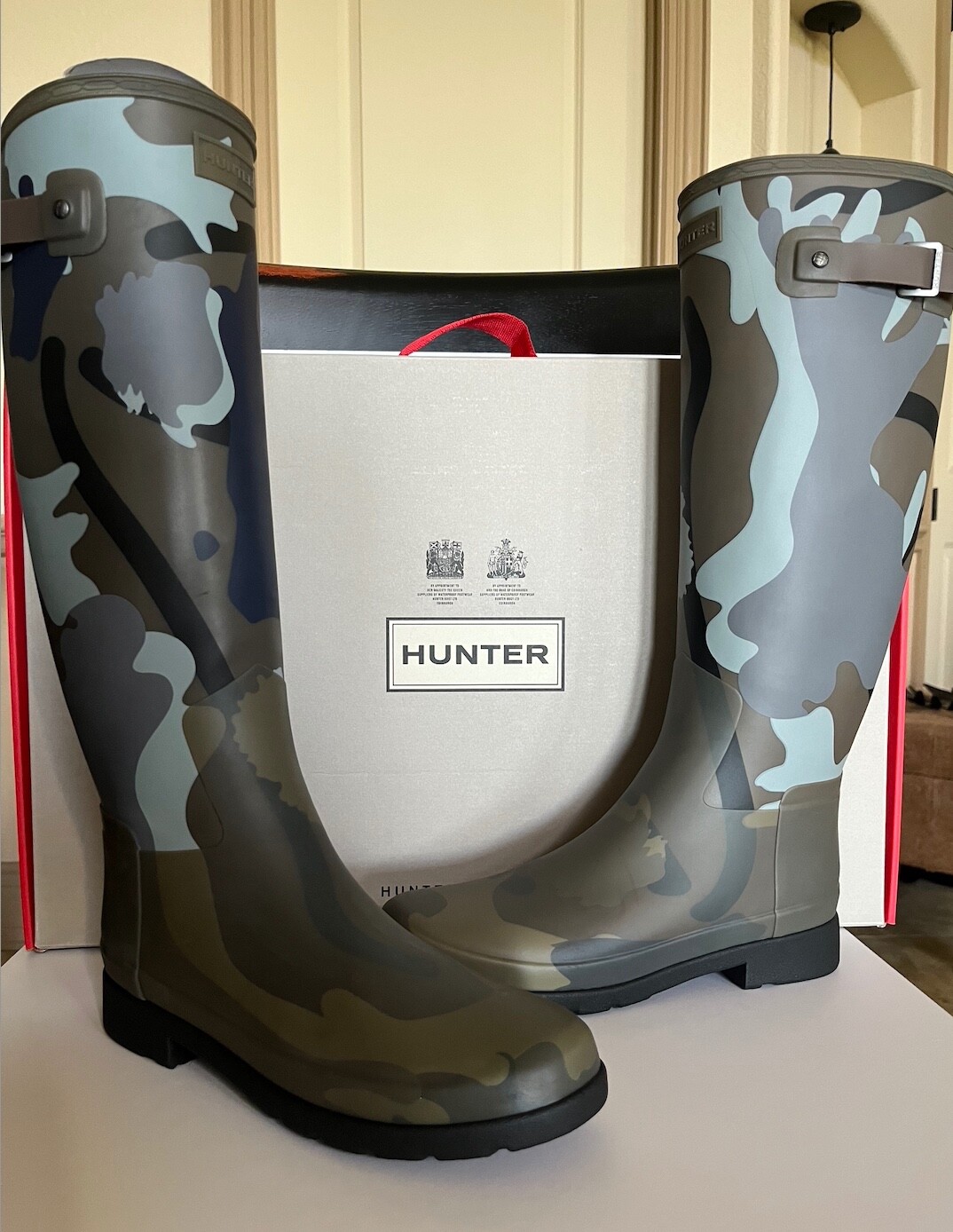 ★HUNTER★ WOMEN Intrepid Reflective Camo Tall  Boots Gr $_32.JPG?set_id=880000500F