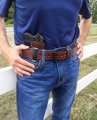 BLACK BUCKLE Steel Core Bullhide Leather Gun Belt - Ultimate Thickness