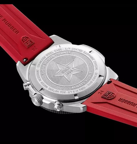 Pre-owned Luminox Brand Men's  Pacific Diver Chronograph Steel Swiss Watch 3155