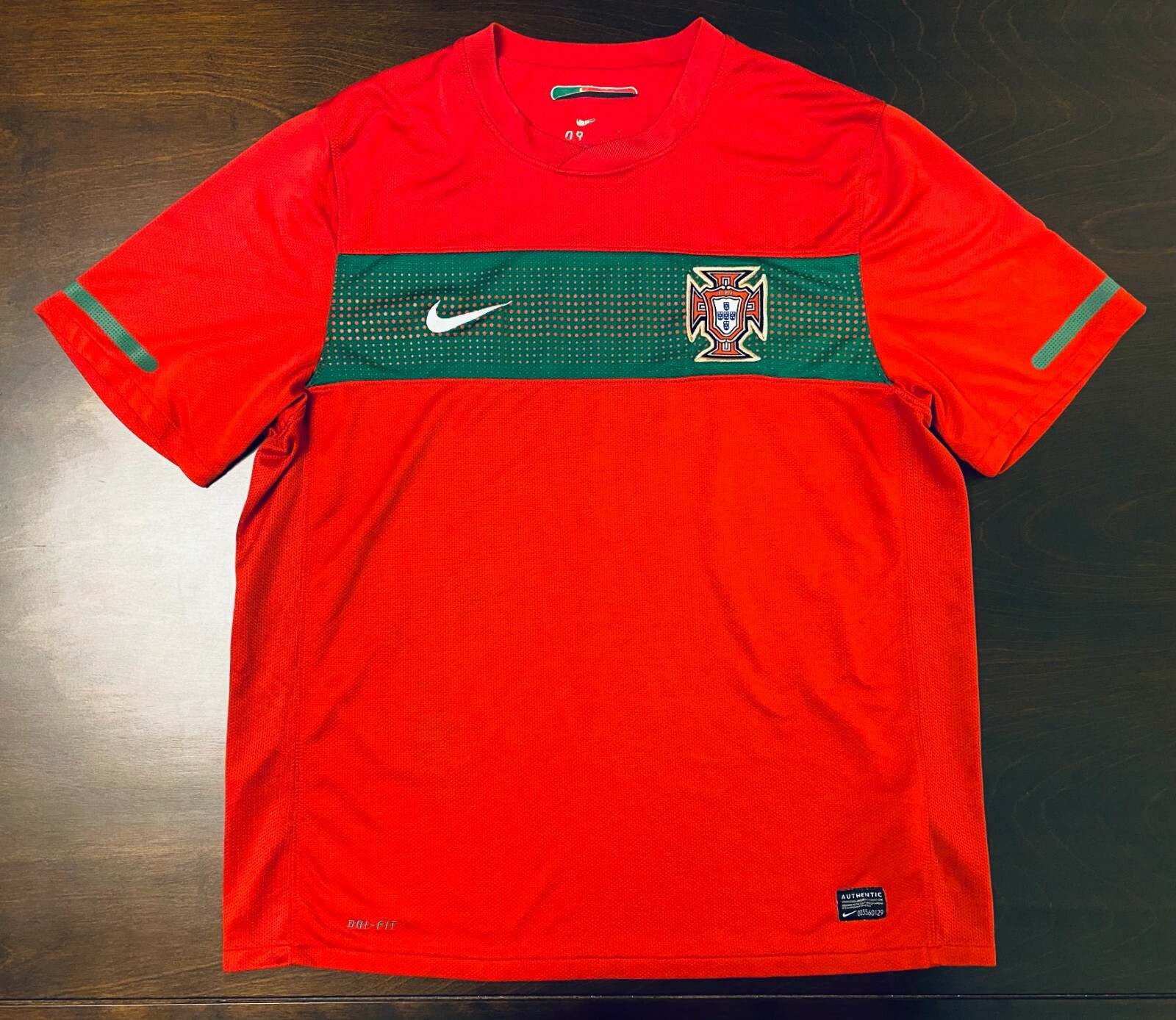 2010-2012 Rare Portugal World Cup Home Soccer Jersey – Size 2010-2012 Rare Portugal World Cup Home Soccer Jersey – Size
