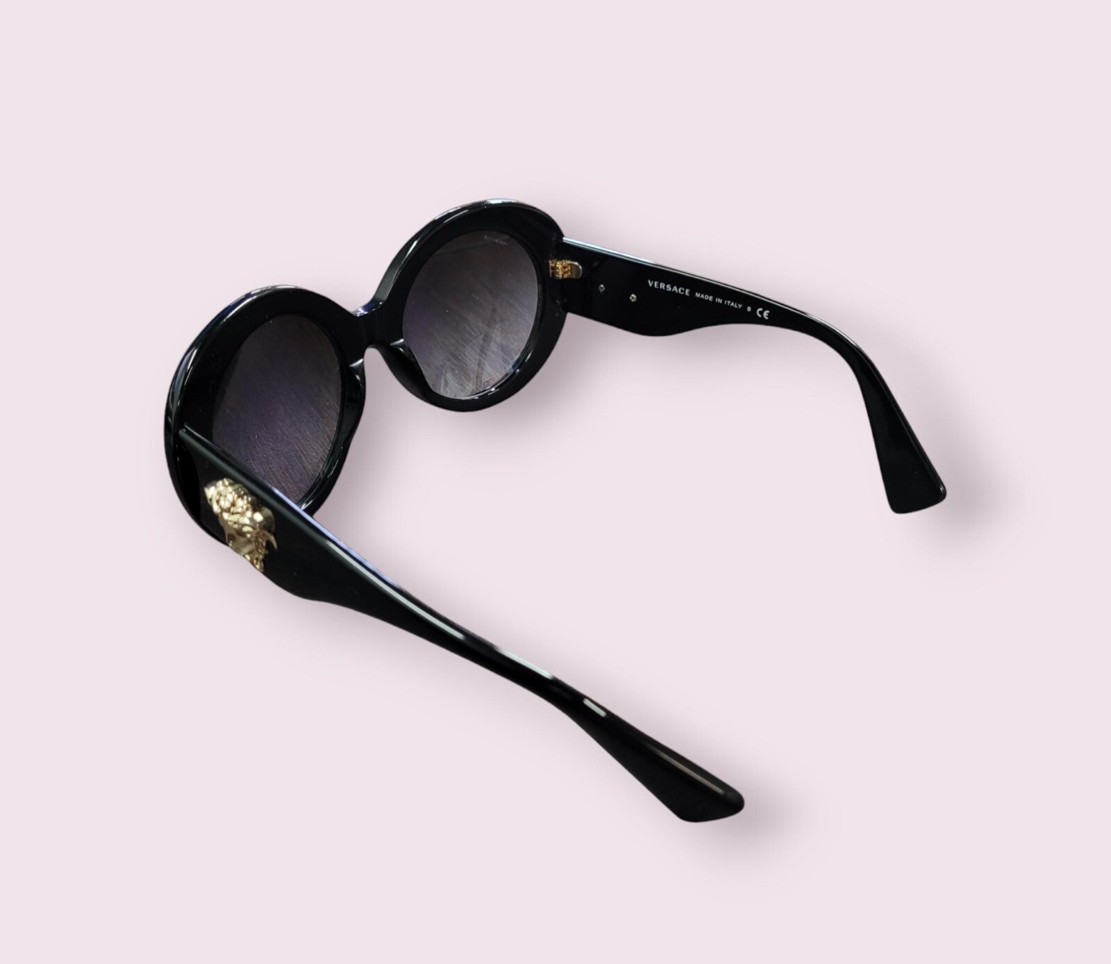 Pre-owned Versace Sunglasses For Women Black & Gold Color, One Size Fits All Model 4298 In Clear