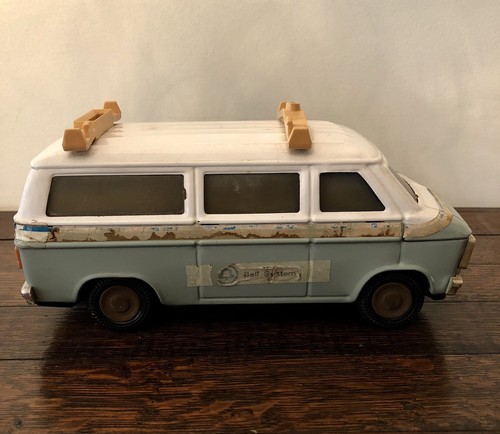 Vintage Toy Southwestern Bell Service Van Bank