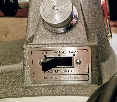 Vintage Old Keystone 109D 8mm Movie Projector in Original Case