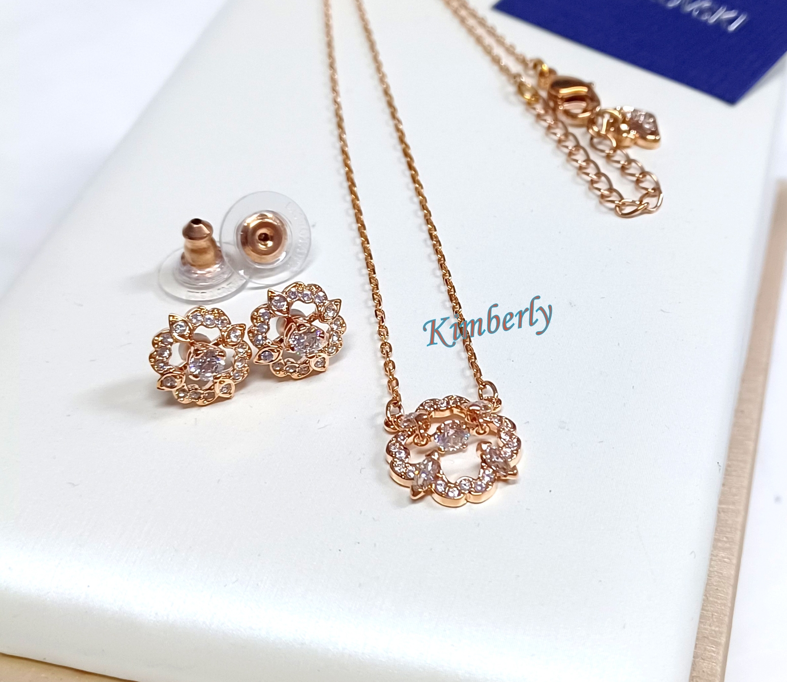 Swarovski Sparkling Dancing Crystal Set Flower Shape