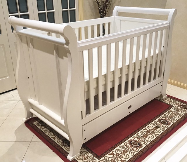 boori royale sleigh cot mattress size