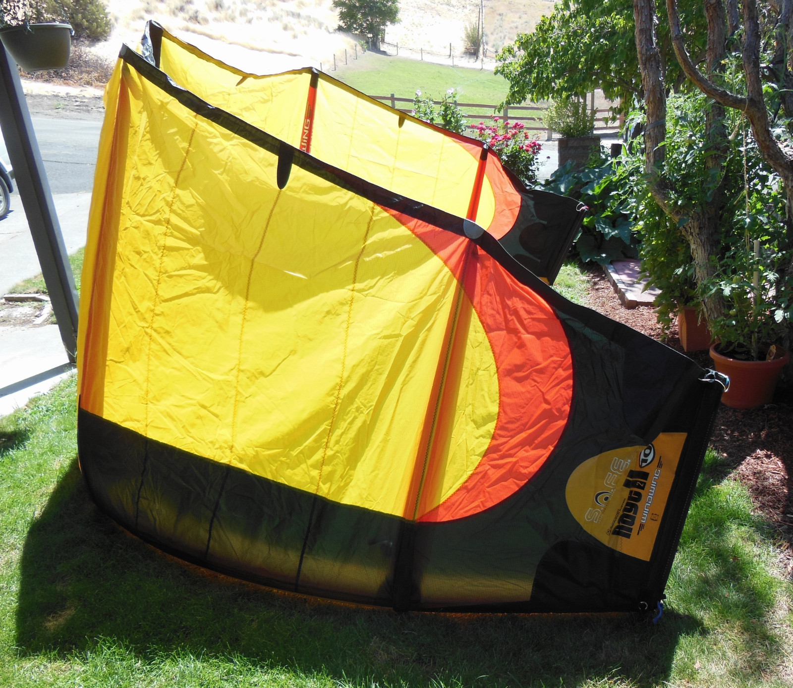 WINDWING RAGE II 10M² KITEBOARDING KITE, NEW - NEVER FLOWN, EXCELLENT CONDITION