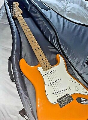 Fender Player Stratocaster Electric Guitar - Capri Orange