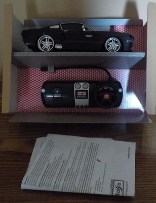 new Maisto 1967 Ford Mustang GT Radio Control Vehicle 1:24 IN BOX