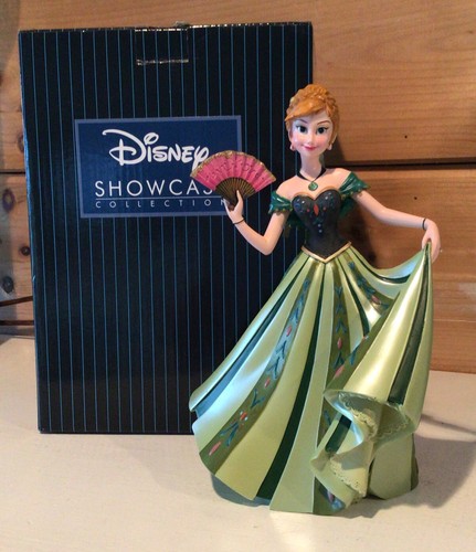 その他 enesco disneyshowcase collection frozen2 Disney Frozen II Showcase Elsa Figurine New with Box