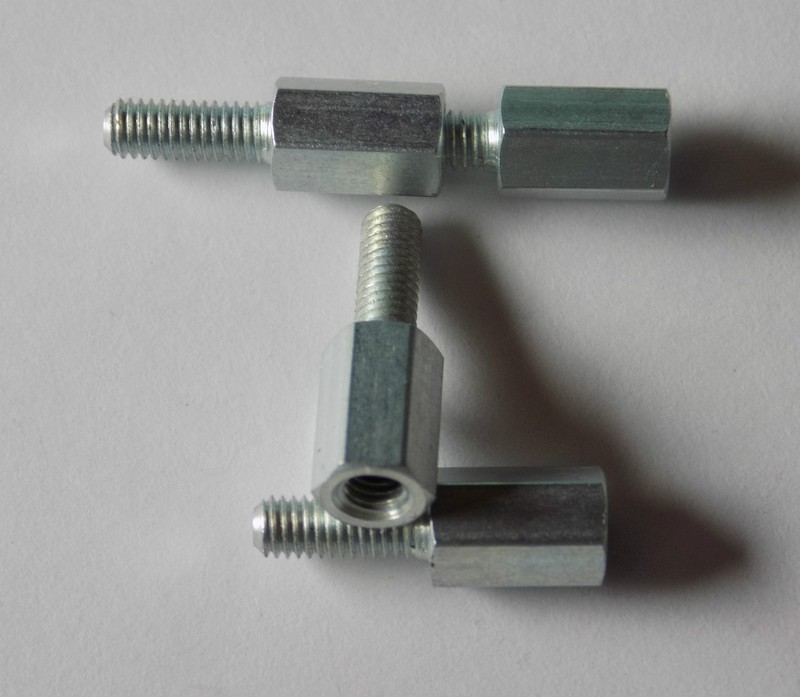 Entretoise MÃ¢Le Femelle Richco M3 Hauteur: 8 Mm Filetage: 8 Mm   Lot De 4